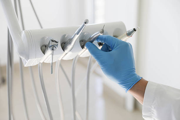 Professional Emergency Dentist technician working in White Oak, MS